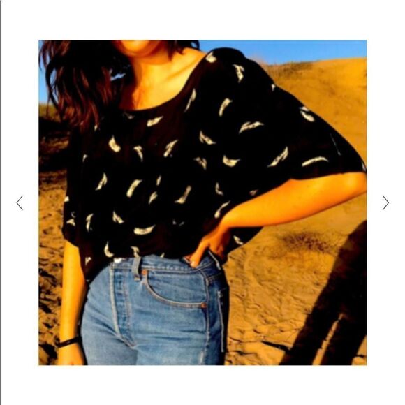 Dolman Sleeve Feather Top, M/L - Picture 1 of 7